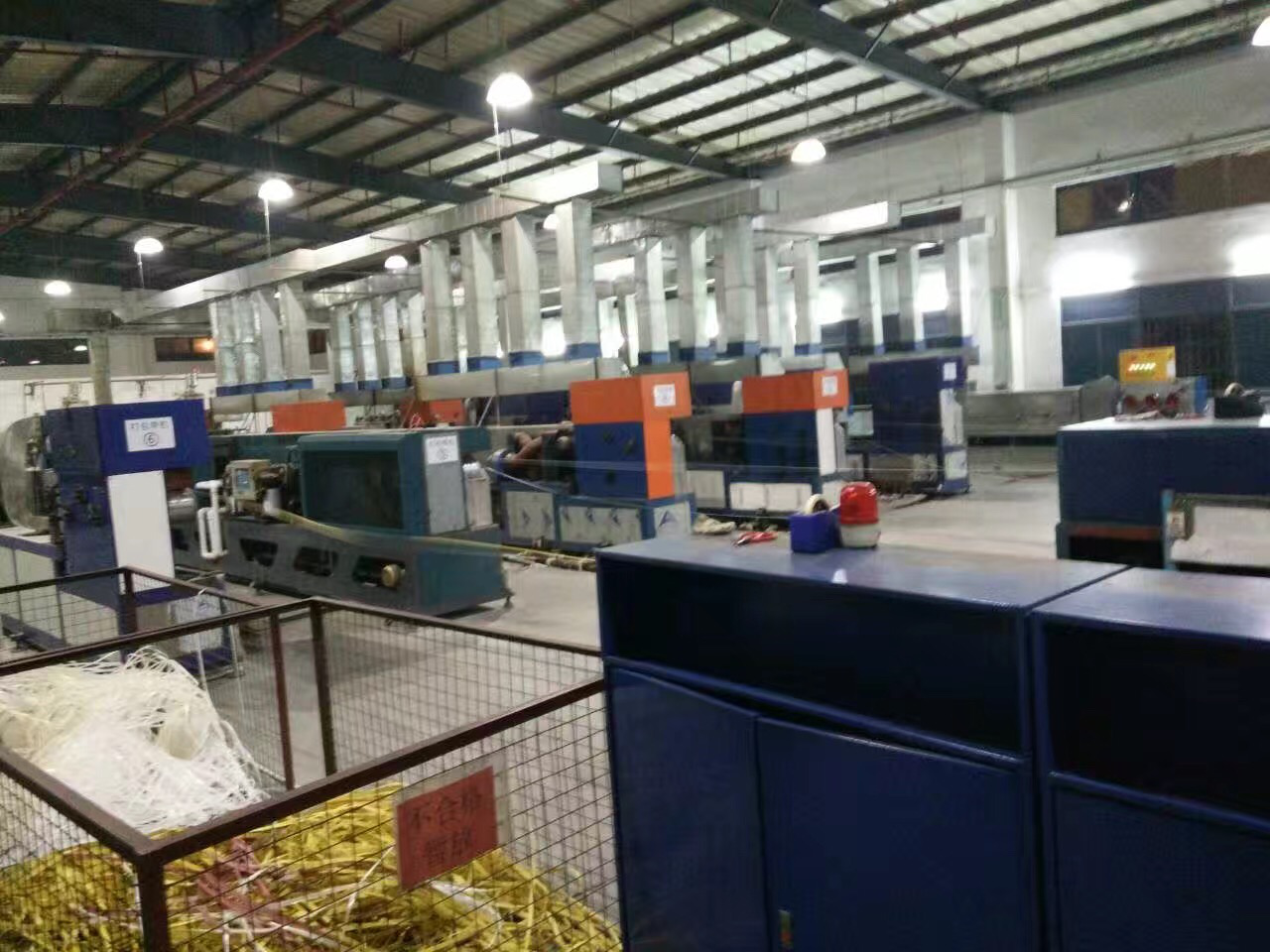 PP打包帶生產車間 PP打包帶生產車間